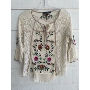 Anthropologie Love-Stitch BOHO embroidered top  MED 100% Cotton
